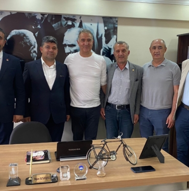 147d7d26-235d-4a16-8cdd-5beb8162d4a6