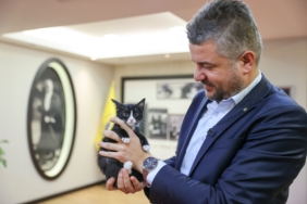 BAŞKAN GÖRKEM DUMAN MAKAMINI ÜZÜM'LE PAYLAŞIYOR (4)