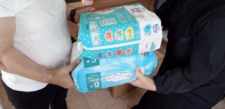 Bayraklı’da 8 bin 500 haneye 51 bin hijyen paketi (1)