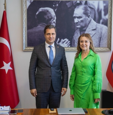 _Deniz Yücel’den Başkan Mutlu’ya tebrik ziyareti (3)