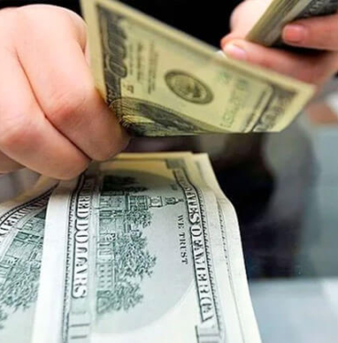 Aramco’nun net kârı yüzde 25 eridi