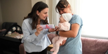 bornova-belediyesi-nden-yeni-doganlara-ozel-hediye-paketi-830