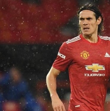 Cavani uyum sağlamaya başladı ve 2 gol attı.