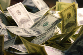 Dolar ve euro haftaya yükselişle başladı