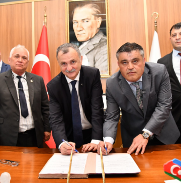 image-8c25b8043040c35f4c8e814fbd93d6a317d0bbf7