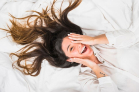 Kazaklar elbise, taytlar pantolon! Evdeki eski kıyafetleri yenilemek için 5 ipucu