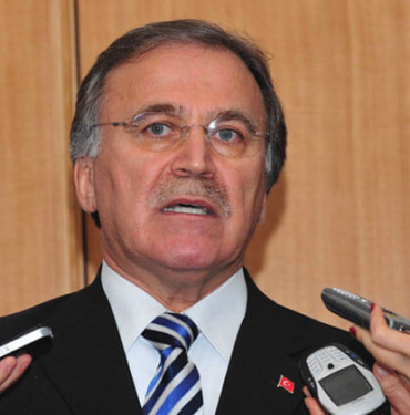 Mehmet Ali Şahin’den Arınç’ın sözlerine tepki