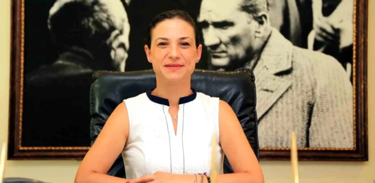 selcuk-belediye-baskani-sengel-den-tis-acikla-15782491_amp