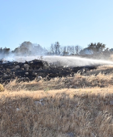 Büyükşehir İtfaiyesi Yangınlarla Mücadelesine Devam Ediyor (2)