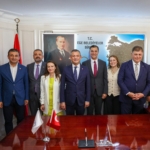 CHP Genel Başkanı Özel'den EBB Başkanı Zeyrek'e Tebrik Ziyareti (7)