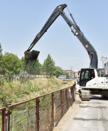 MASKİ’den 17 Kilometrelik Sulama Kanalı Temizliği (1)