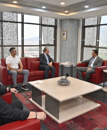 Sokak Hayvanları İçin Hayvan Hastanesi ve Vetbüs Projeleri Geliyor (4)