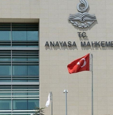 anayasa-mahkemesinin-yeni-baskani-21-martta-secimle-belirlenecek-y9nq