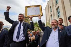 buca-belediye-baskani-duman-ne-de-olsa-kisin-sonu-bahardir