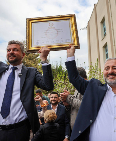 buca-belediye-baskani-duman-ne-de-olsa-kisin-sonu-bahardir