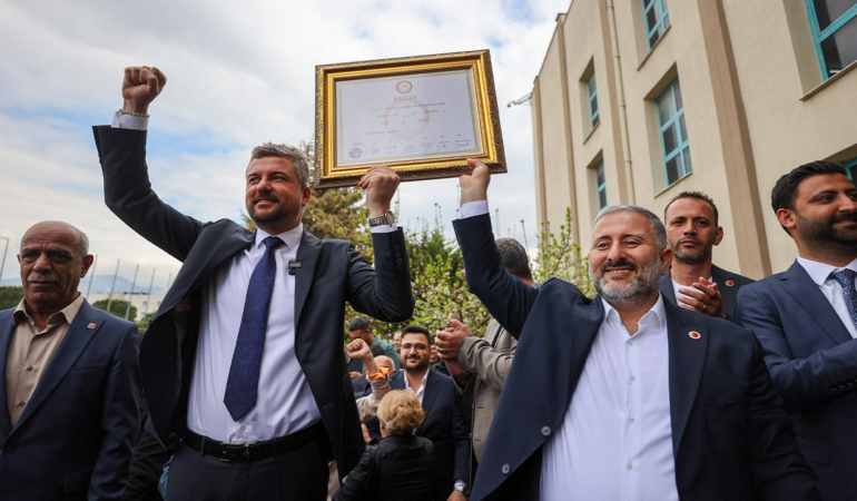 buca-belediye-baskani-duman-ne-de-olsa-kisin-sonu-bahardir