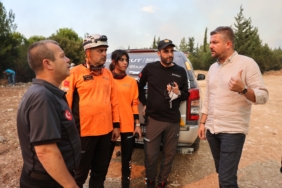 BUCA BELEDİYESİ EKİPLERİNİN YOĞUN YANGIN MESAİSİ 7