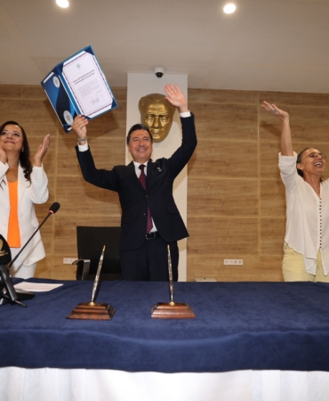 Başkan Aras Şiddete Karşı Tutum Belgesi’ni İmzaladı (5)