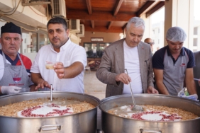 Başkan ve İlçe Başkanı Aşure 2
