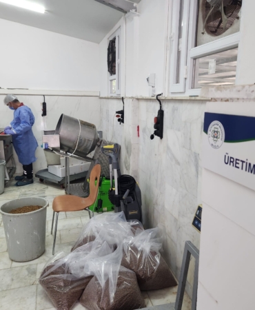 Büyükşehir Can dostlar İçin Mama Üretiyor, Tasarruf Sağlıyor (2)