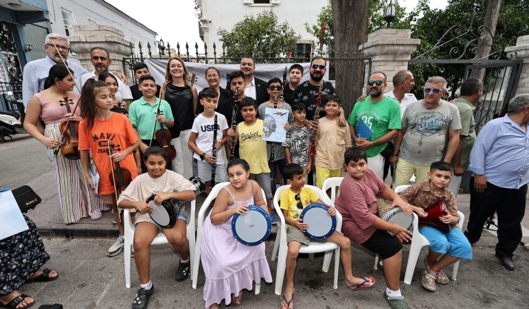 Konak’ın müzisyen çocukları sertifikalarını aldı (4)