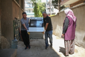 Konak’ta evden eve dayanışma (2)