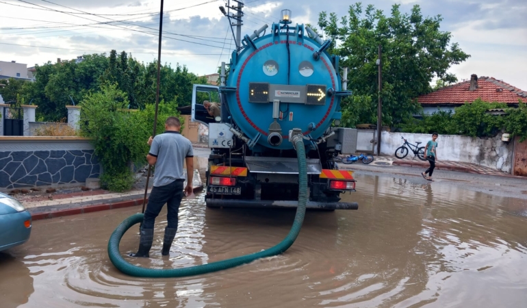 MASKİ'den Şiddetli Yağışa Hızlı Müdahale (4)