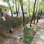 Tarihi dokuların güzergahında el işçiliğiyle temizlik yapıldı (8)