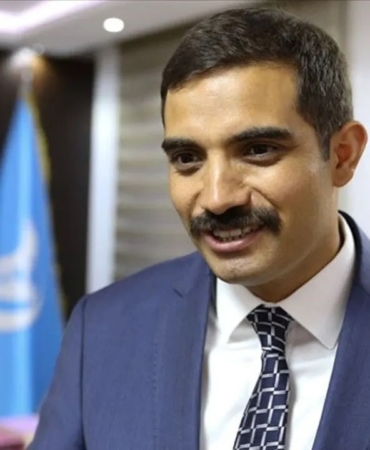 vvvjpg-twJyAMVRz0qUk2irBF4Jqg