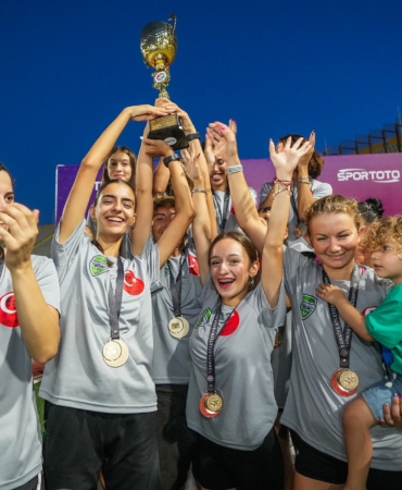 Gaziemir’in amazonları yeniden Süper Lig’de (1)