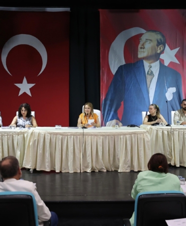 Konak Belediye Meclisi ağustos ayının ikinci toplantısını gerçekleştirdi (2)