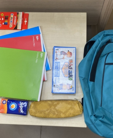 Bayraklı Belediyesinden öğrencilere kırtasiye desteği (1)