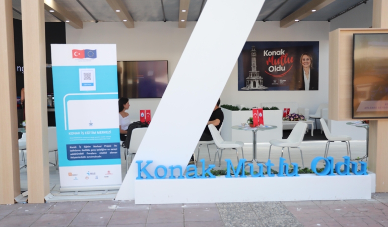 Konak standında istihdam köprüsü (1)