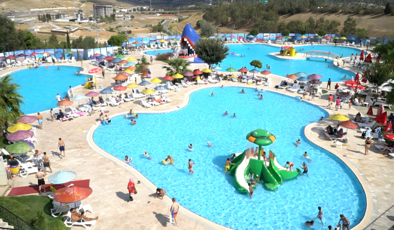 aqua yaşam havuzları ilgi gördü