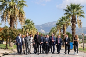 Balkan Şenliği konukları Buca gezisi 03