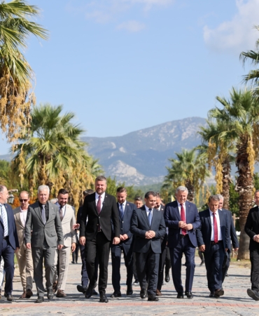 Balkan Şenliği konukları Buca gezisi 03