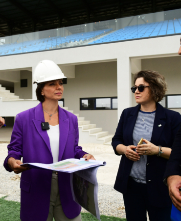 Başkan Helil Kınay-Uzundere Atatürk Gençlik Merkezi (2)