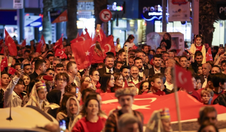 Buca'da 29 Ekim kutlamaları 05