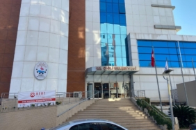 PKK'LI KADIN TERÖRİSTİN AĞABEYİ ÇİĞLİ BELEDİYESİNDE GÜVENLİK AMİRLİĞİ YAPMIŞ