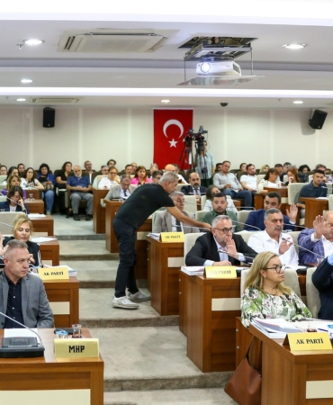 karabağlar belediyesi ekim ayı meclisi (4)