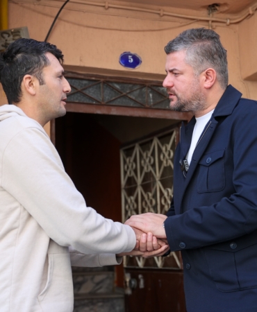 Belediye Başkanı Görkem Duman yaralanan işçiyi ziyaret etti 02