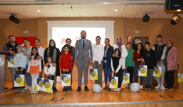 Buca'da sensör cihazları hastalara dağıtıldı 08