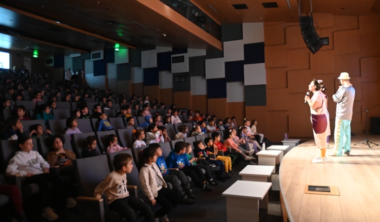 Karabağlar Belediyesi’nden ara tatilde eğlenceli ve eğitici etkinlikler fark yarattı