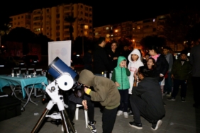 Karabağlarlı çocuklar gökyüzü ile buluştu (2)