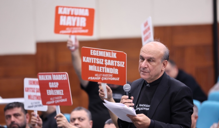 Konak Belediye Meclisi’nden kayyum tepkisi (6)