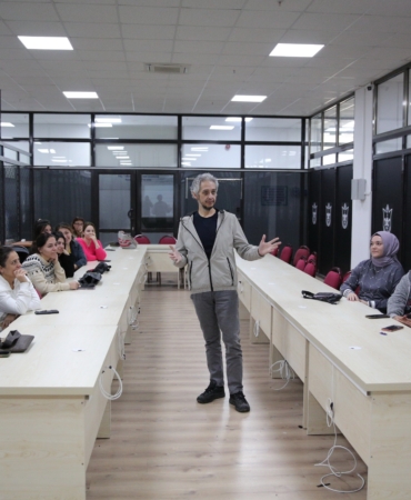 Konak Belediyesi’nden ev kazalarında ilk yardım eğitimi (4)