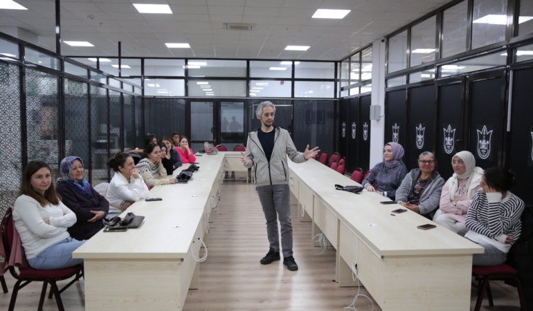 Konak Belediyesi’nden ev kazalarında ilk yardım eğitimi (4)