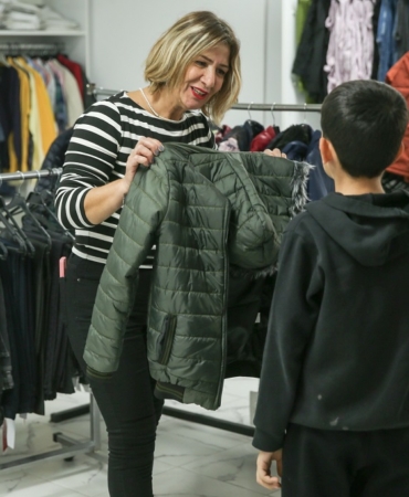 konakin-giysi-marketinde-kis-dayanismasi-1jpeg_05-11-2024_10-22-27