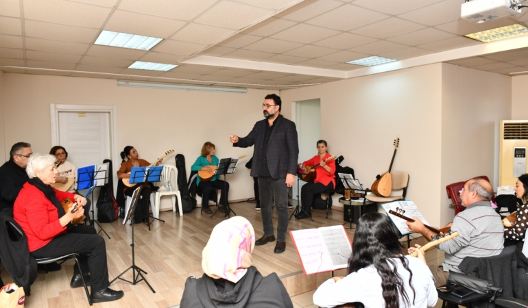 6f37cb8f-563d-46b1-9a24-53a98cb2de8b