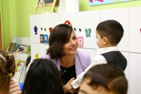 Başkan Kınay, Özgür Çocuk Evi minikleriyle yeni yılı kutladı (4)